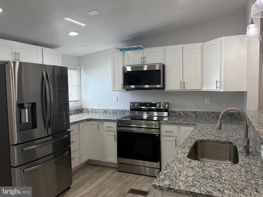 7 Roseview Rd, Dundalk, MD 21222 - #3