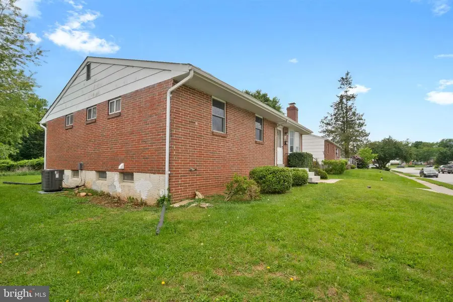 3215 Southgreen Rd, Windsor Mill, MD 21244 - #3