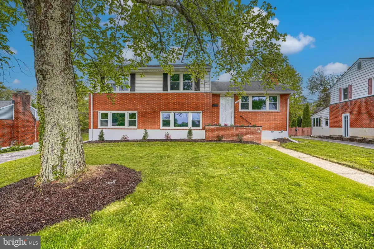 2108 Eastridge Rd, Lutherville Timonium, MD 21093 - #1