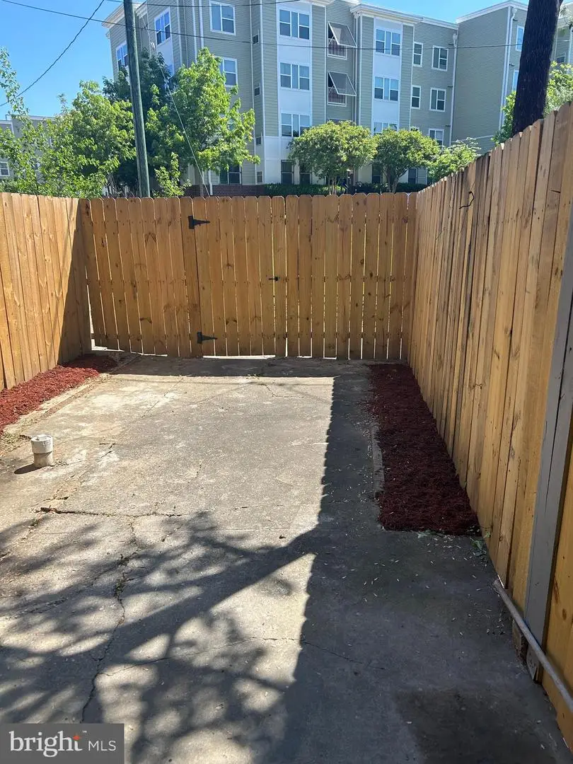 2033 N Fulton Ave, Baltimore, MD 21217 - #3