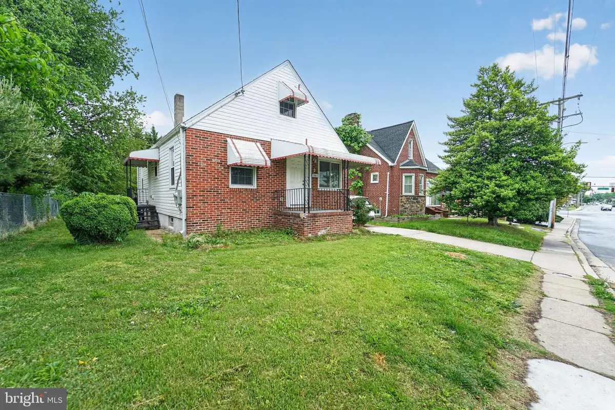 3 N Marlyn Ave, Essex, MD 21221 - #1