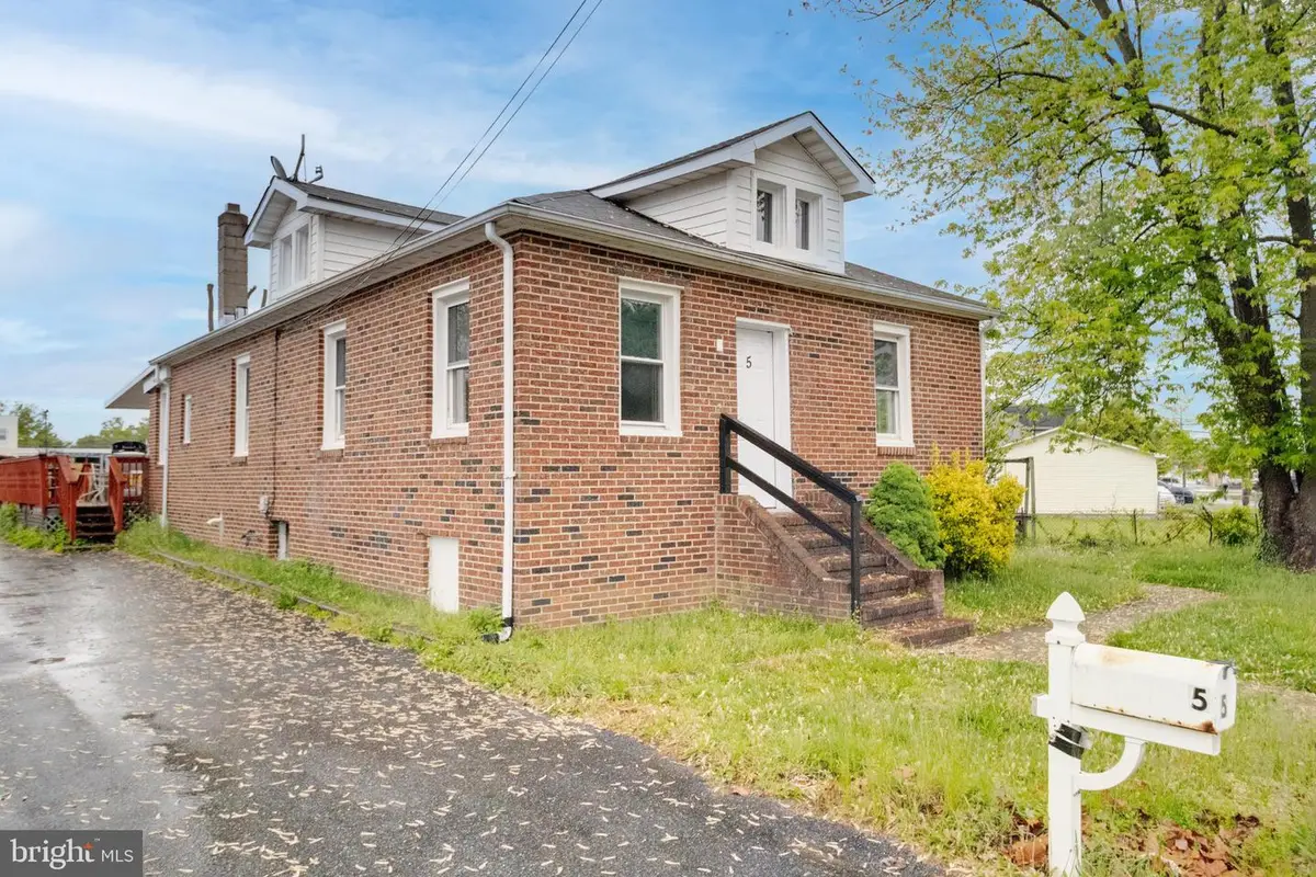 5 Homeland Ave, Middle River, MD 21220 - #1