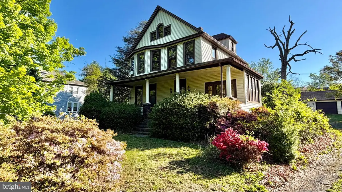 927 Leeds Ave, Baltimore, MD 21229 - #1