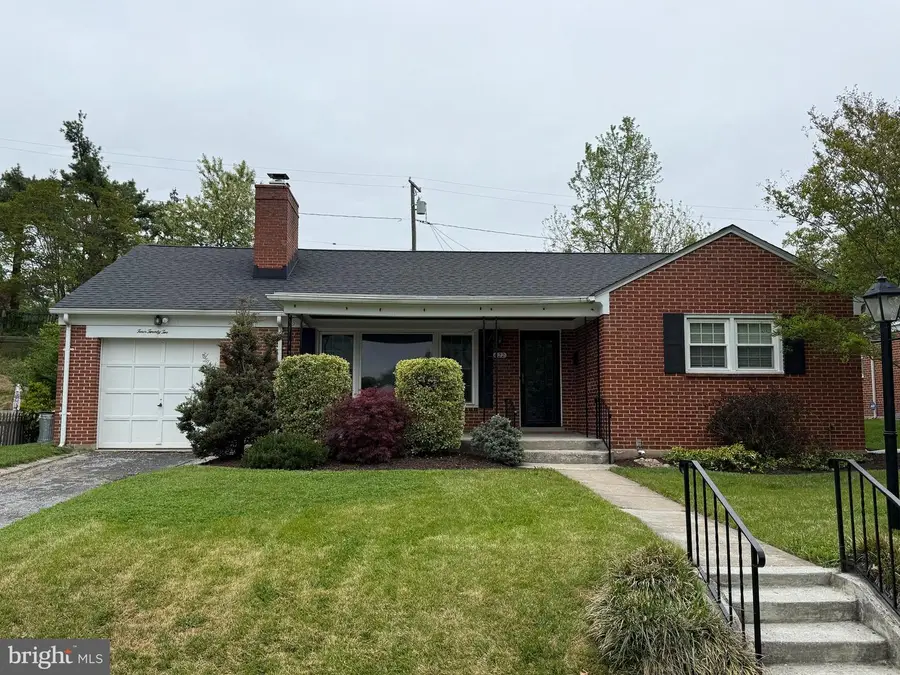 422 Aigburth Rd, Towson, MD 21286 - #2