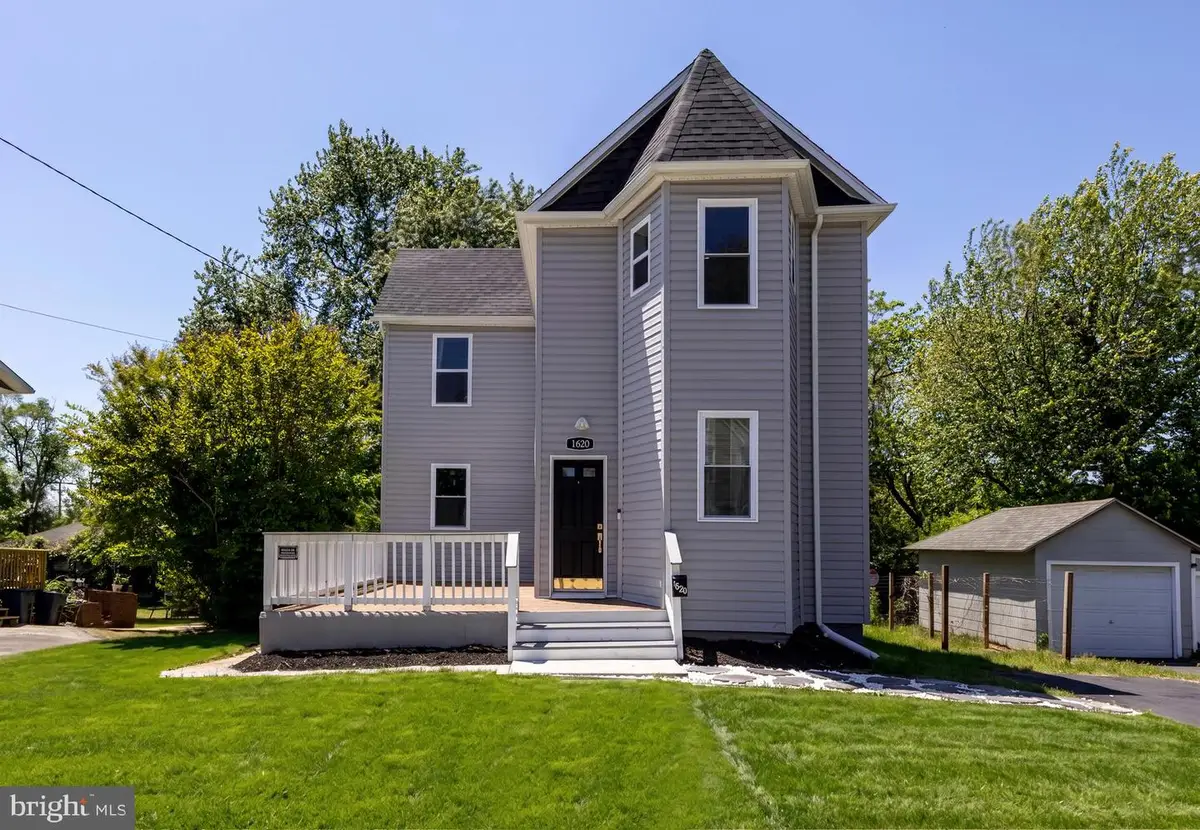 1820 Arbutus Ave, Halethorpe, MD 21227 - #1