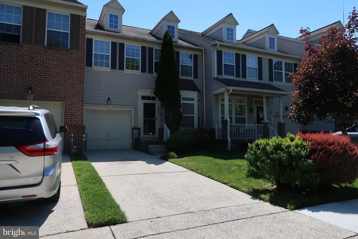 6049 Ivy League Dr, Baltimore, MD 21228 - #1