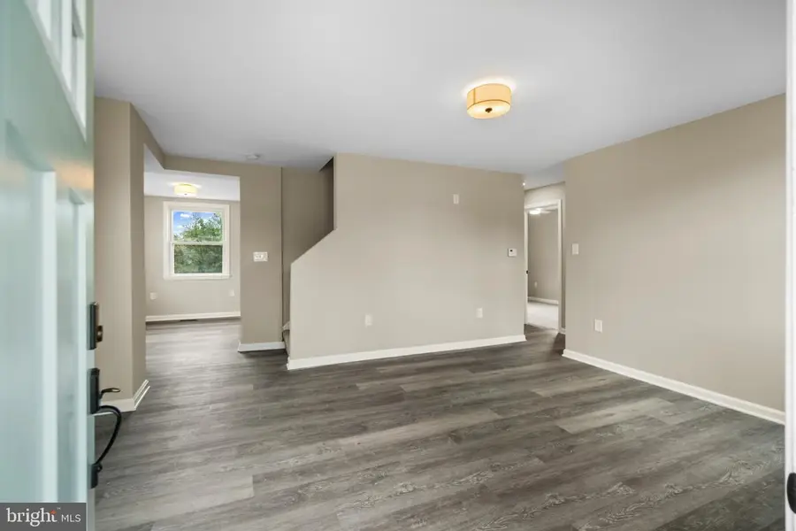 7415 Hill Ct, Dundalk, MD 21222 - #2