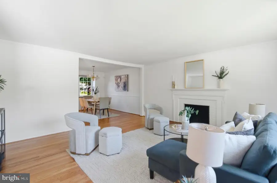 220 Solway Rd, Lutherville Timonium, MD 21093 - #3