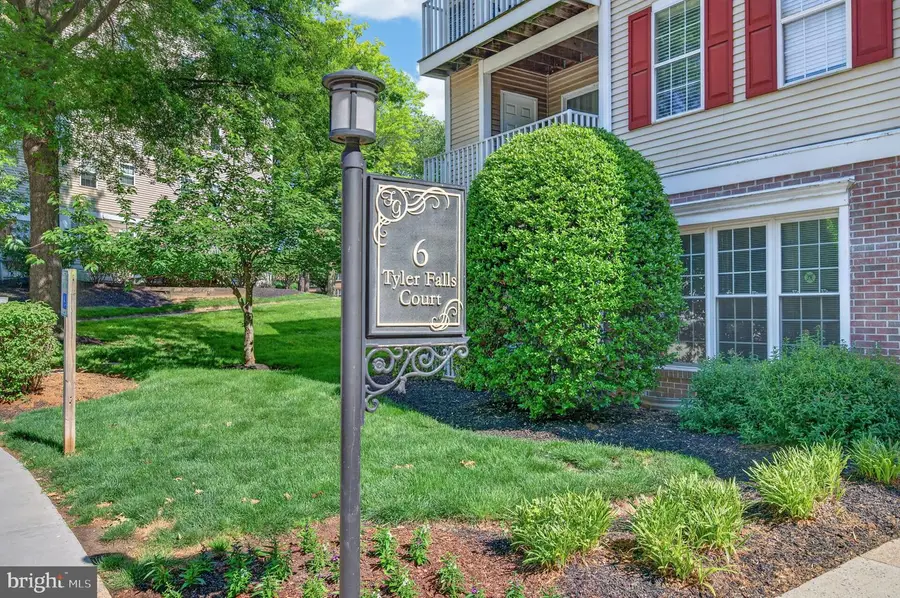 6 Tyler Falls Ct #b, Baltimore, MD 21209 - #2