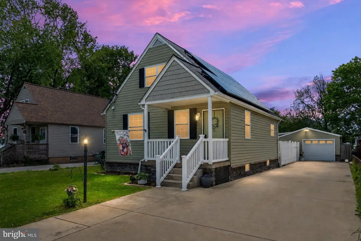 3303 Grace Rd, Sparrows Point, MD 21219 - #1
