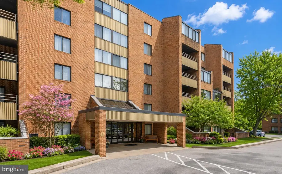 1 Southerly Ct #305, Towson, MD 21286 - #3