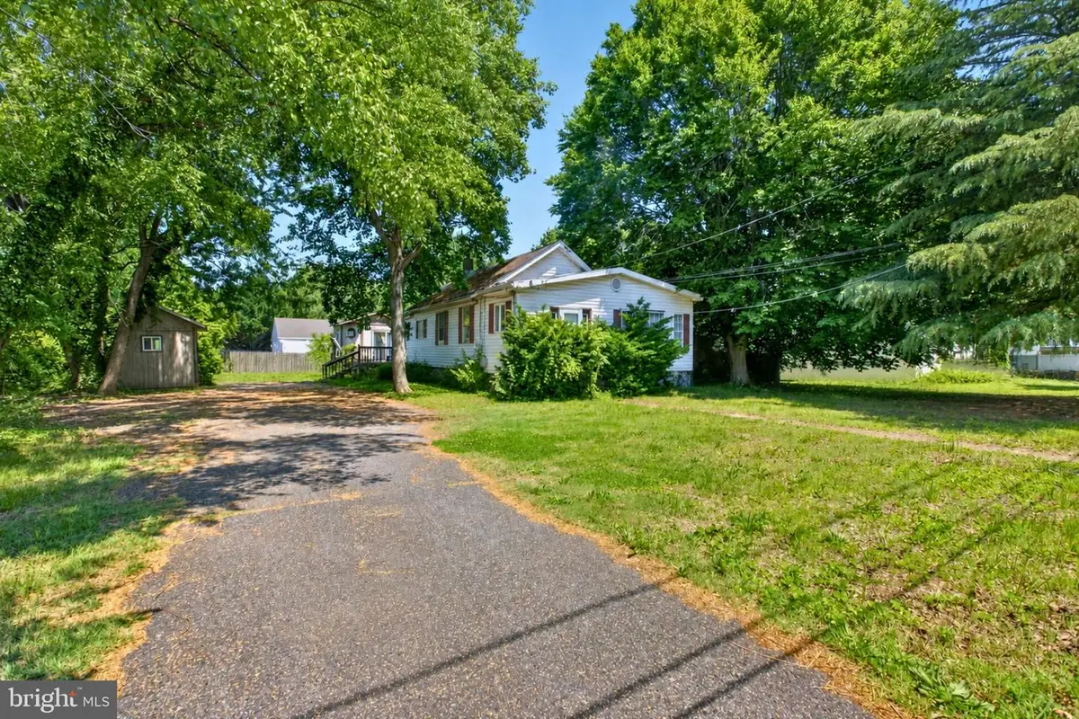 7602 Bayside Ave, Fort Howard, MD 21052 - #1