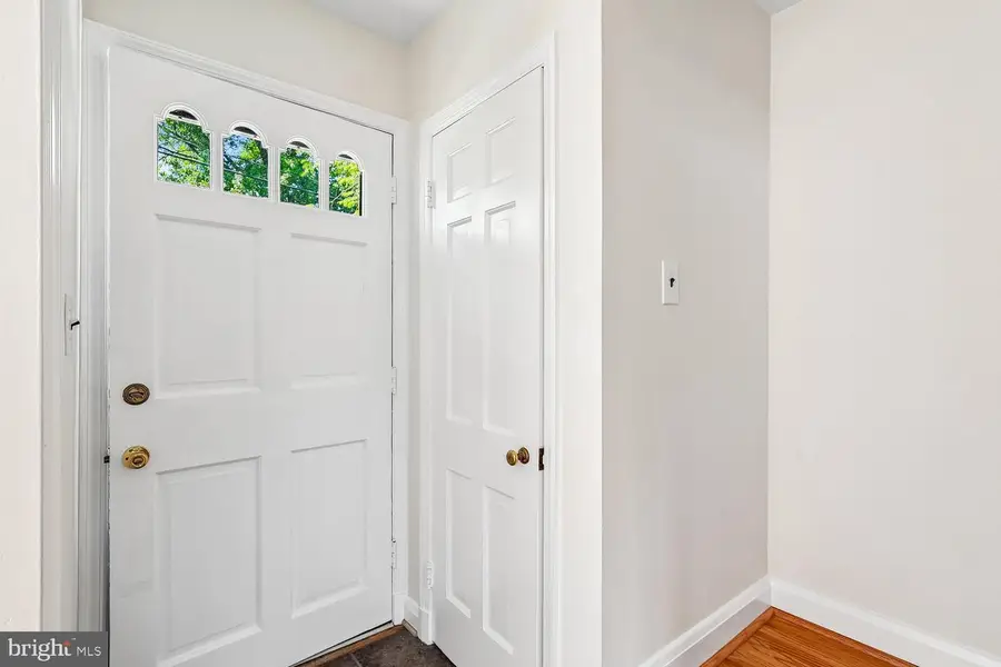 526 Stevenson Ln, Towson, MD 21286 - #3