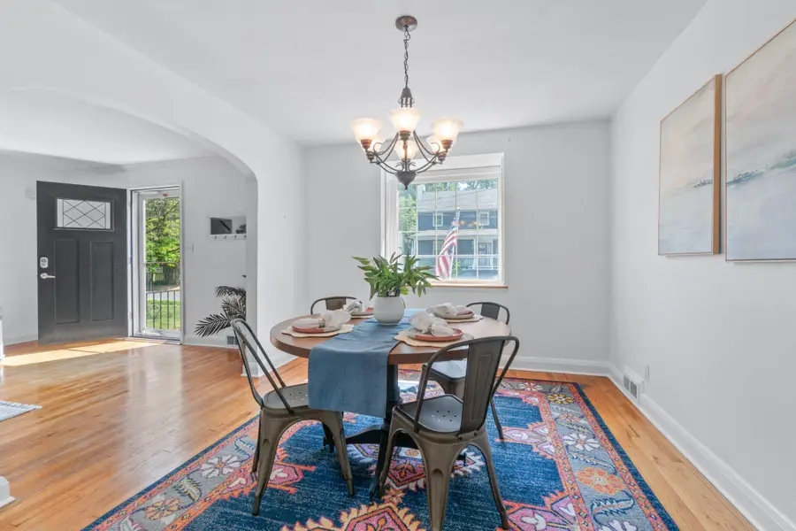 419 Locust Dr, Catonsville, MD 21228 - #3