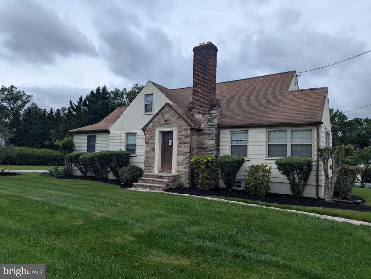 210 Timonium Rd, Lutherville Timonium, MD 21093 - #1