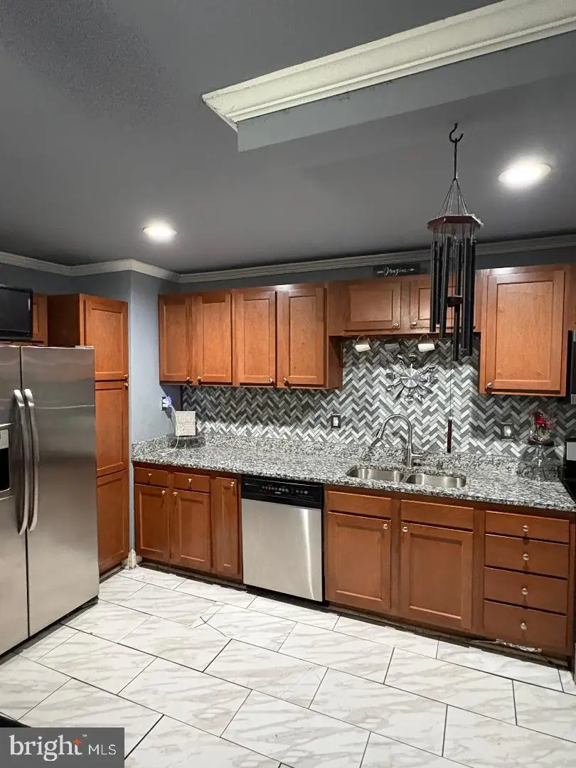 856 Jeannette Ave, Baltimore, MD 21222 - #3