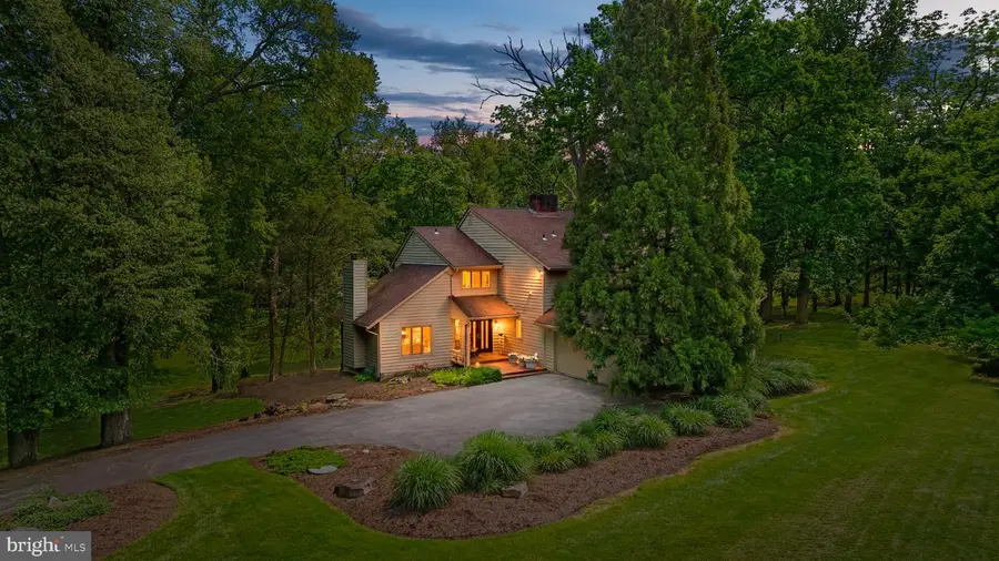 11904 Ridge Valley Dr, Owings Mills, MD 21117 - #2