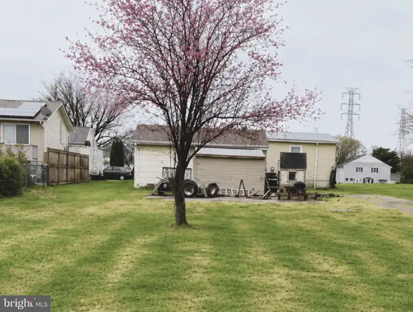 609 Patuxent Ave, ROSEDALE, MD 21237