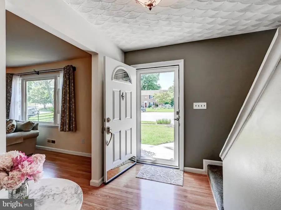 4 Harlow Ct, Cockeysville, MD 21030 - #3