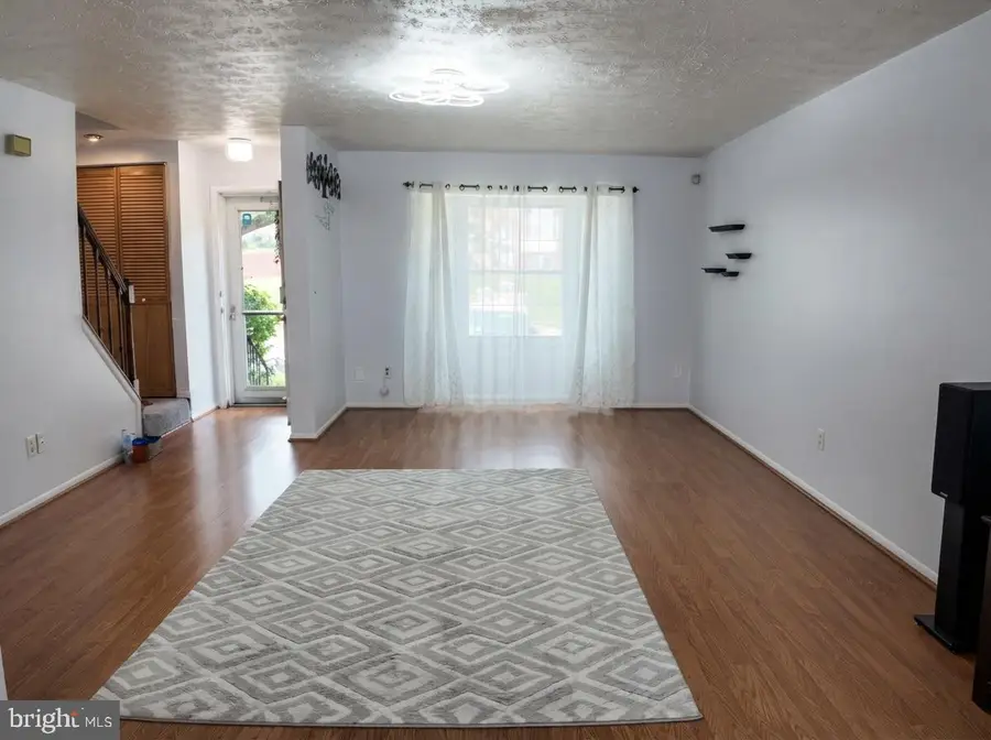 25 Perryoak Pl, Nottingham, MD 21236 - #3