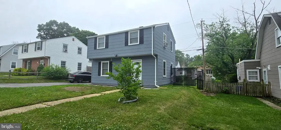 1230 Seven Oaks Rd, Halethorpe, MD 21227 - #2