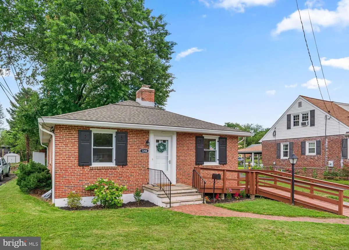 1204 Edmondson Ave, Catonsville, MD 21228 - #1