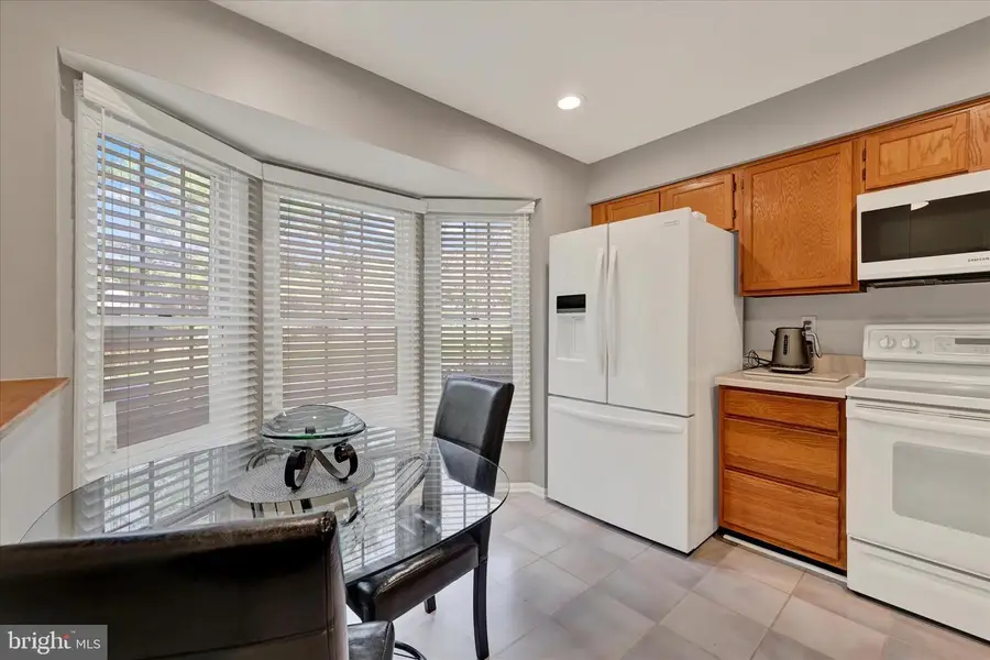 22 Greenshire Ln, Owings Mills, MD 21117 - #3