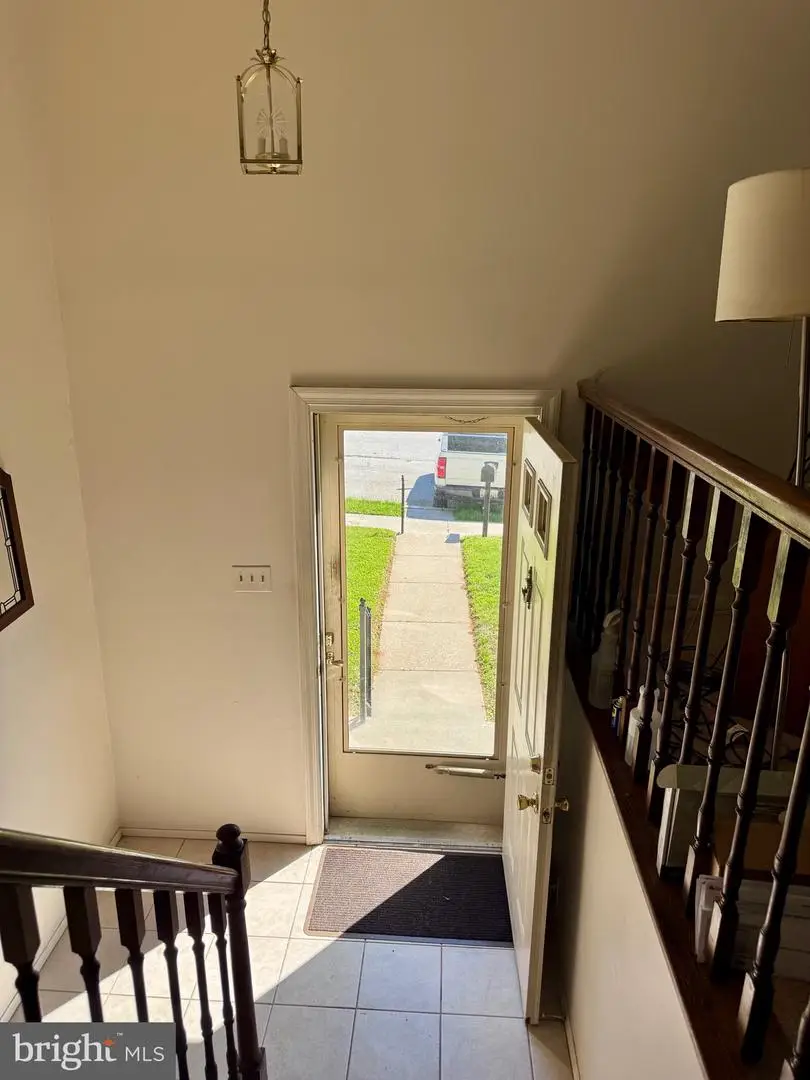 33 Brucester Bridge Ct, Baltimore, MD 21228 - #3