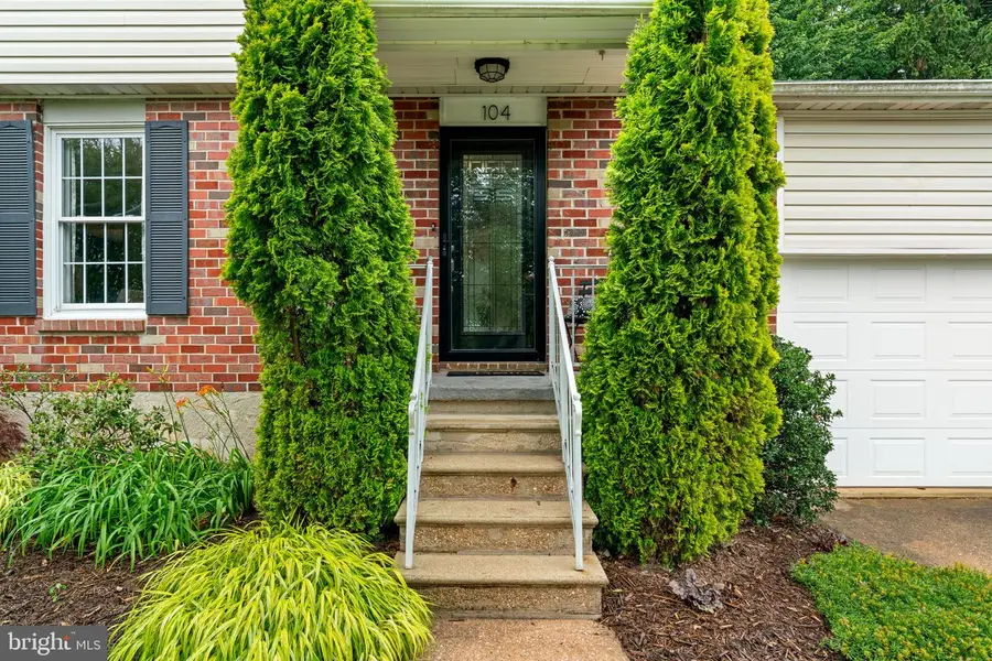 104 Medlow Ct, Lutherville Timonium, MD 21093 - #3