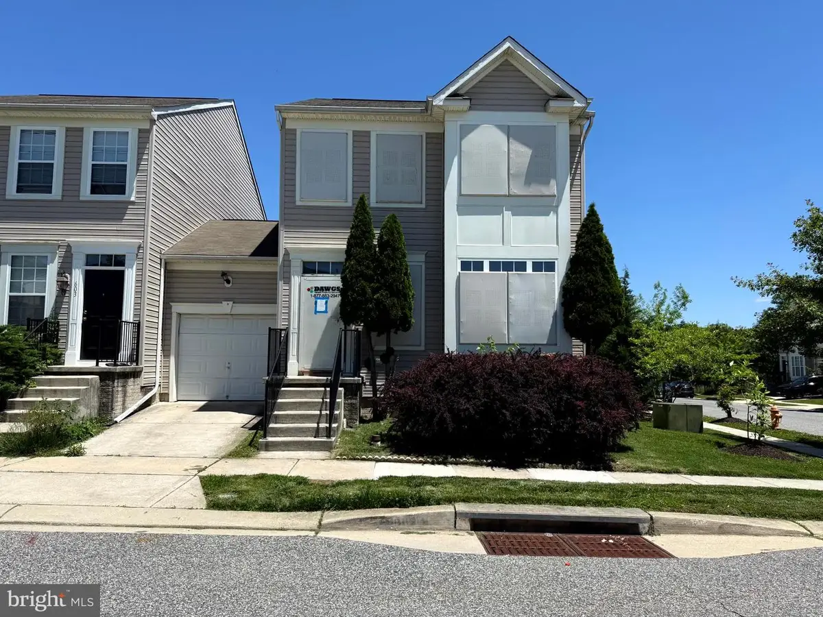 601 Mcconnell Ct, Middle River, MD 21220 - #1