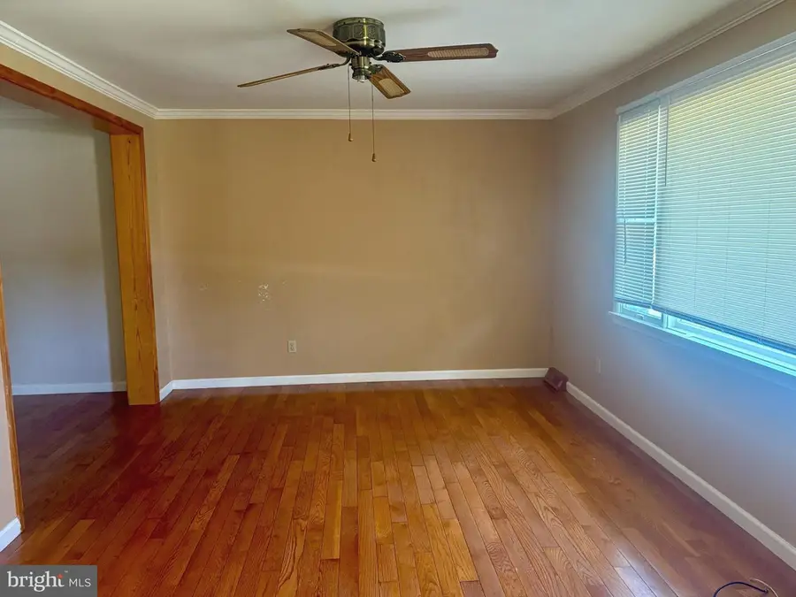 259 E Chatsworth Ave, Reisterstown, MD 21136 - #3
