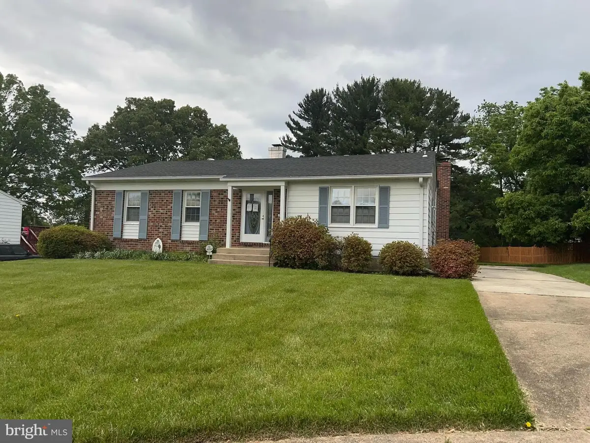 8 Monroe Field Ct, Baltimore, MD 21228 - #1