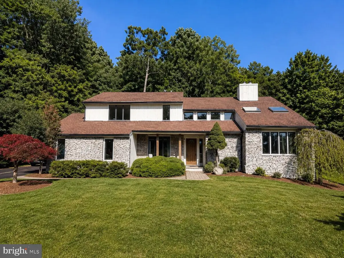 2318 Shaded Brook Dr, Owings Mills, MD 21117 - #1