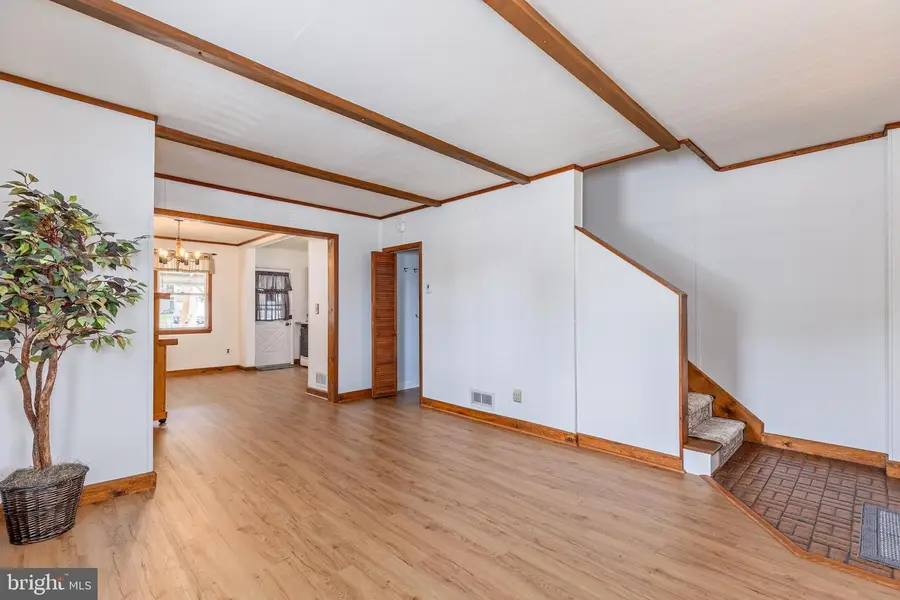 1654 Manor Rd, Baltimore, MD 21222 - #2