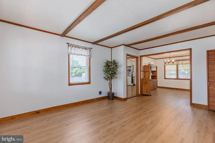 1654 Manor Rd, Baltimore, MD 21222 - #3