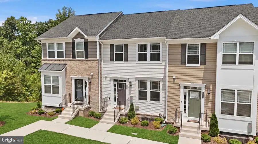 2403 Woodlands Rd, Baltimore, MD 21244 - #2