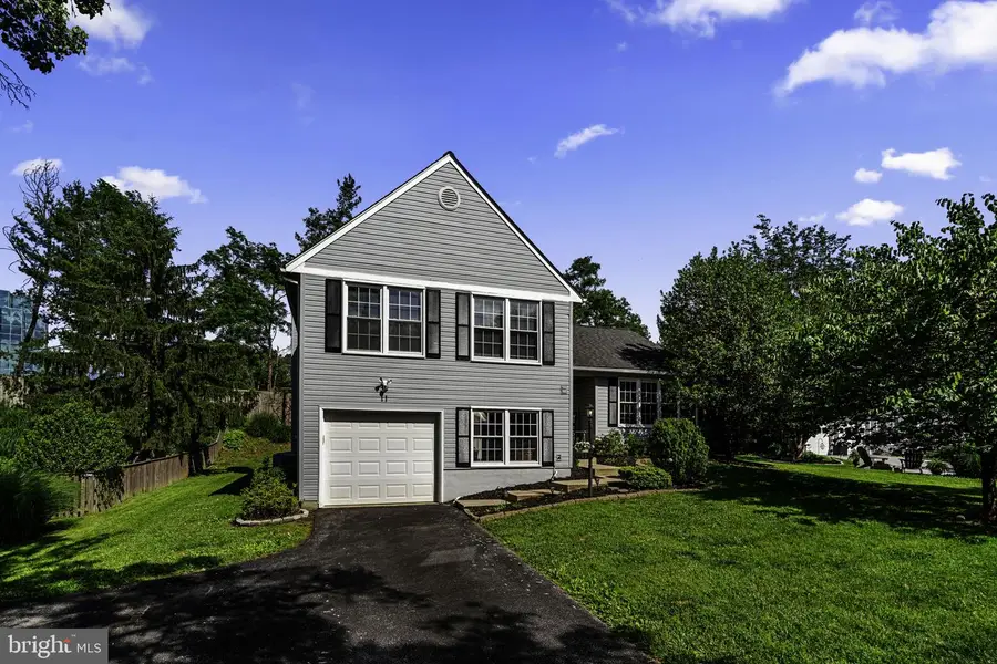 11 Pheasant Run Ct, Lutherville Timonium, MD 21093 - #2