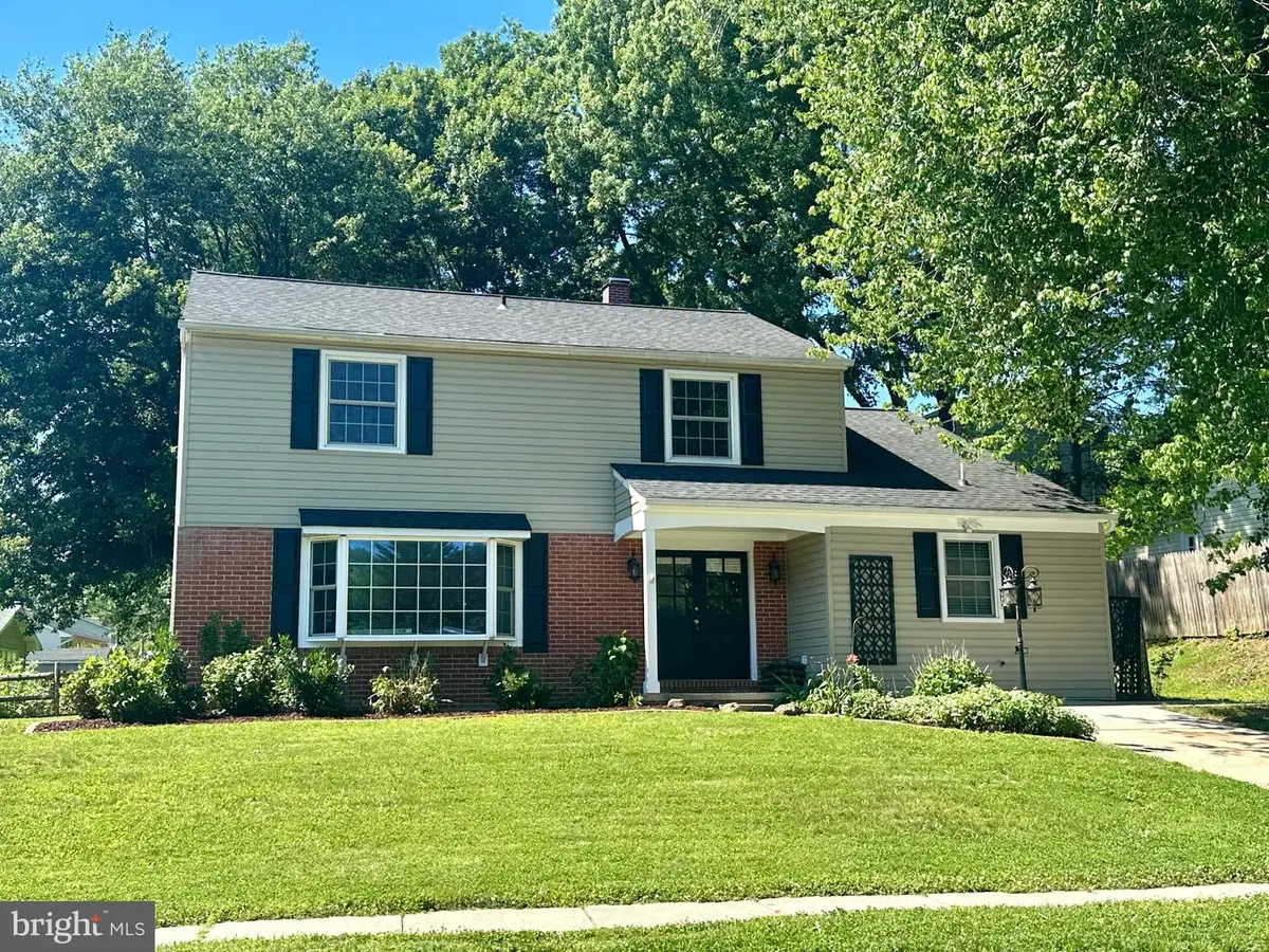 4 Old Spring Ct, Cockeysville, MD 21030 - #1