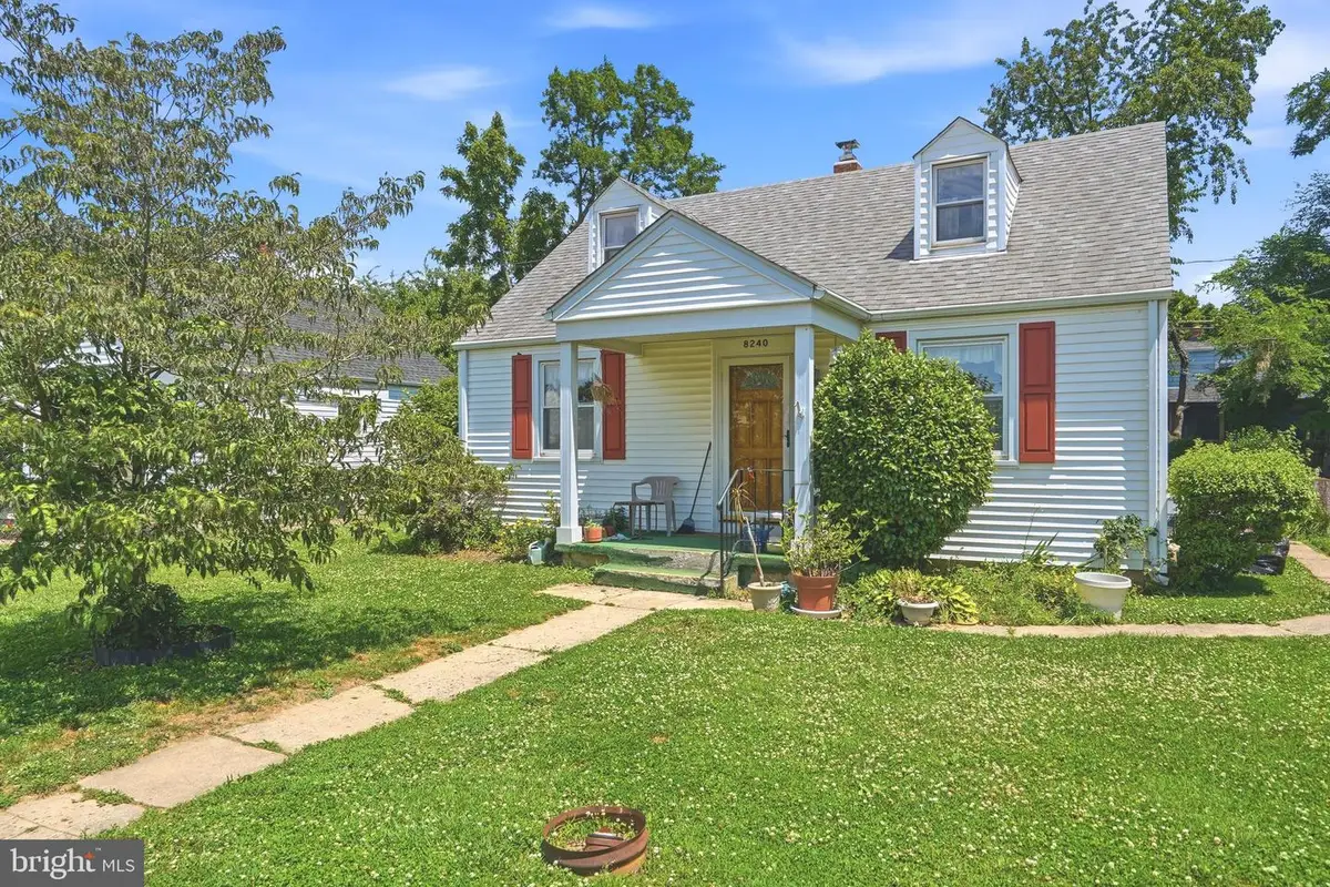 8240 Longpoint Rd, Baltimore, MD 21222 - #1