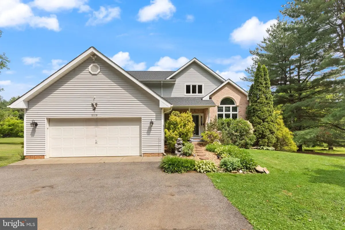 12215 Marc Ln, Glen Arm, MD 21057 - #1
