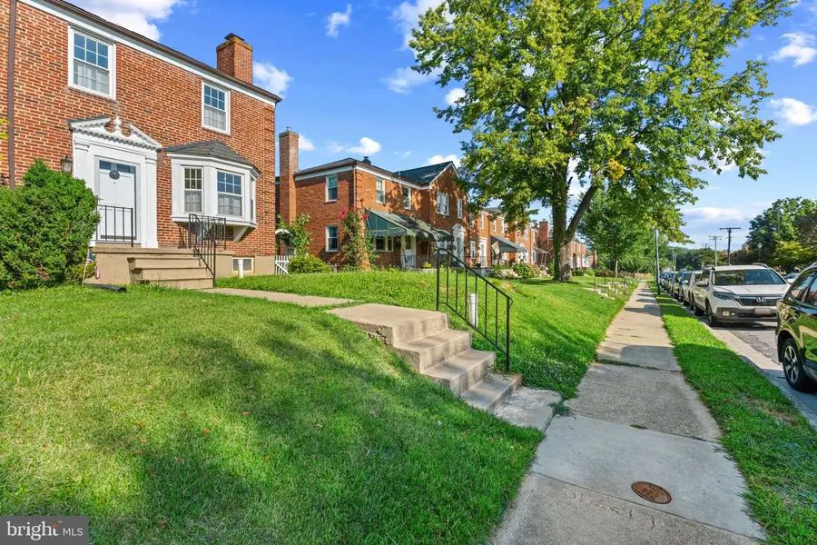 327 Stratford Rd, Baltimore, MD 21228 - #2