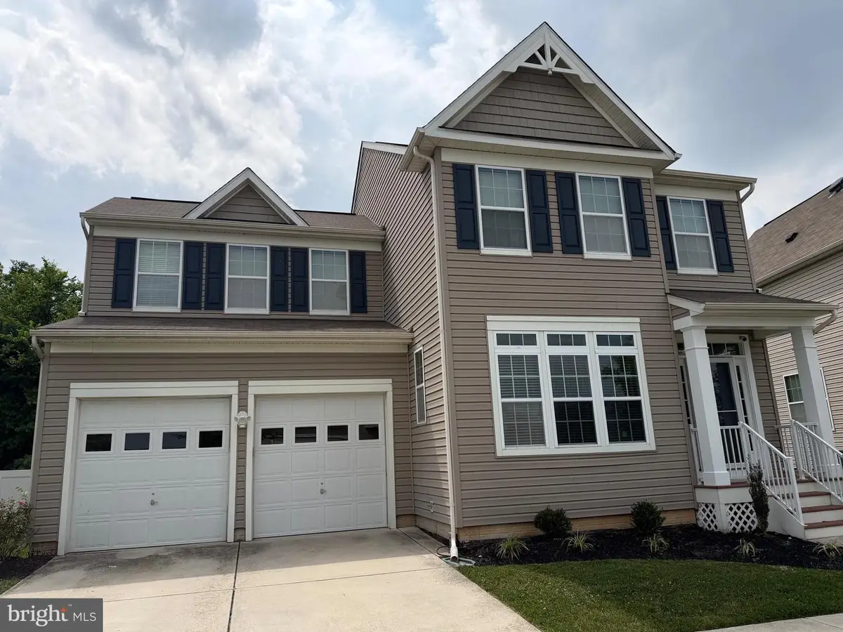 8402 Stansbury Lake Dr, Baltimore, MD 21222 - #1