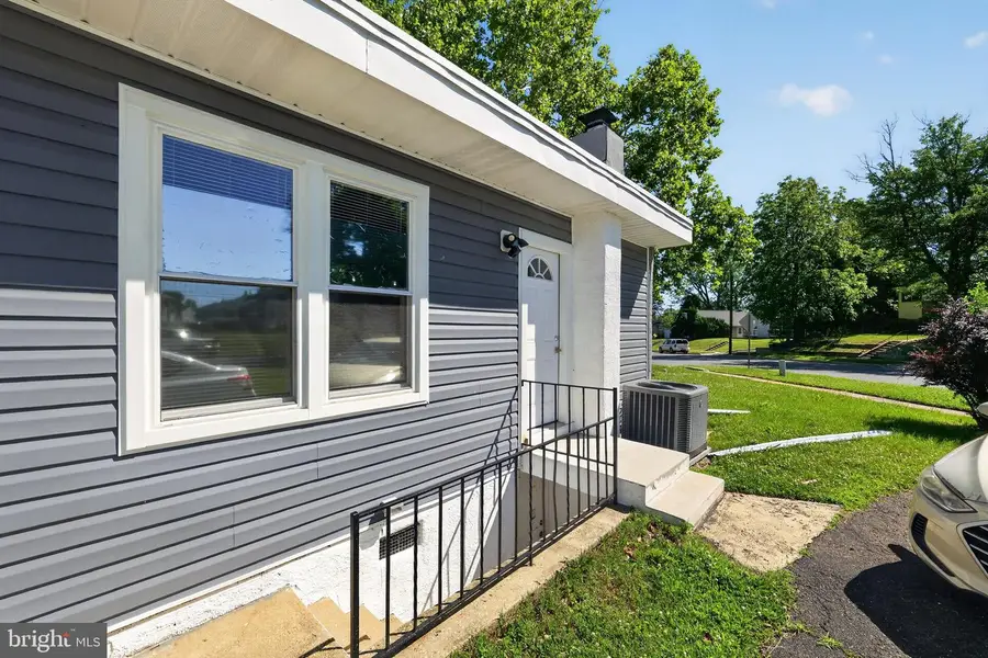 3129 Lugine Ave, Gwynn Oak, MD 21207 - #3