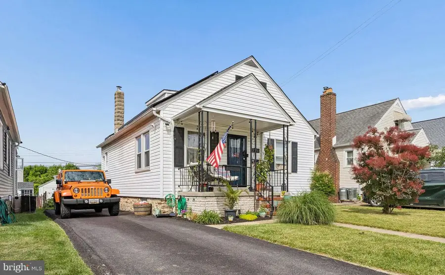 2716 Maple Ave, Parkville, MD 21234 - #2