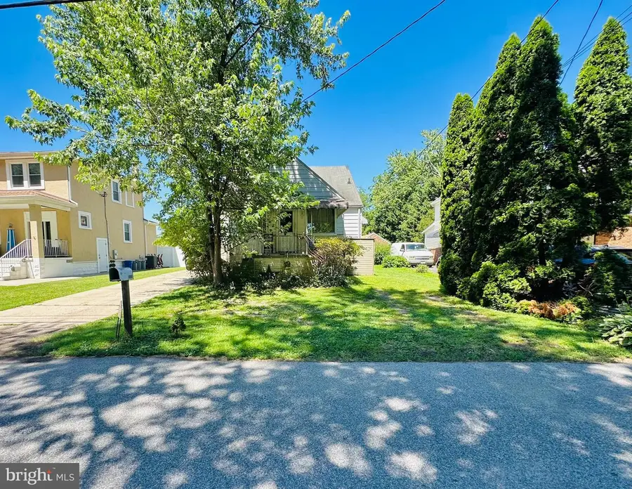 8608 Oak Rd, Baltimore, MD 21219 - #3