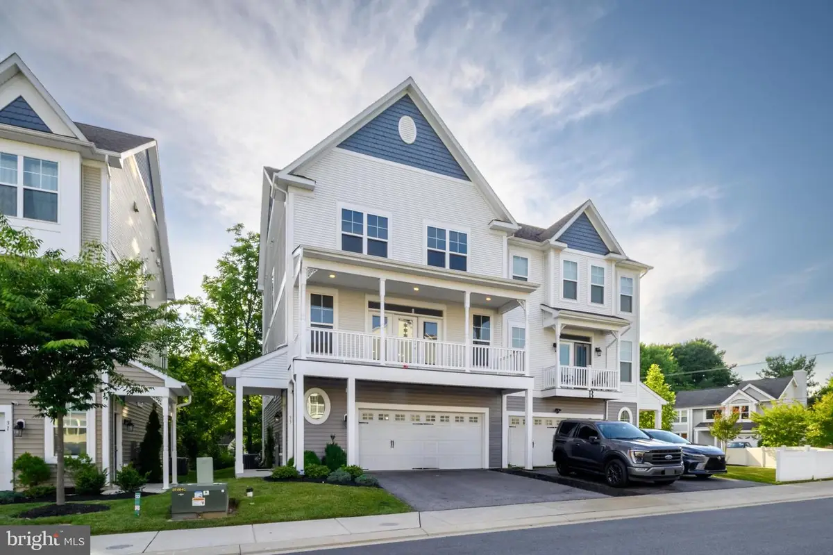 33 Greensborough Rd, Reisterstown, MD 21136 - #1