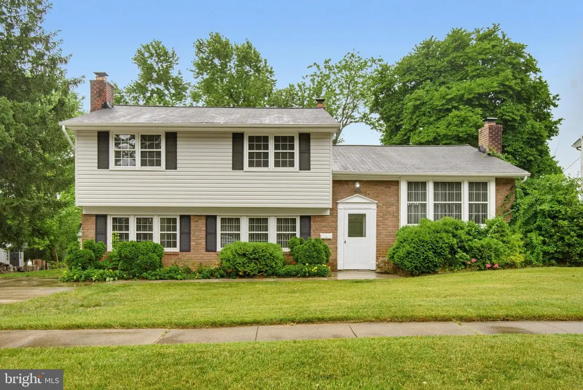 239 E Timonium Rd, Lutherville Timonium, MD 21093 - #1