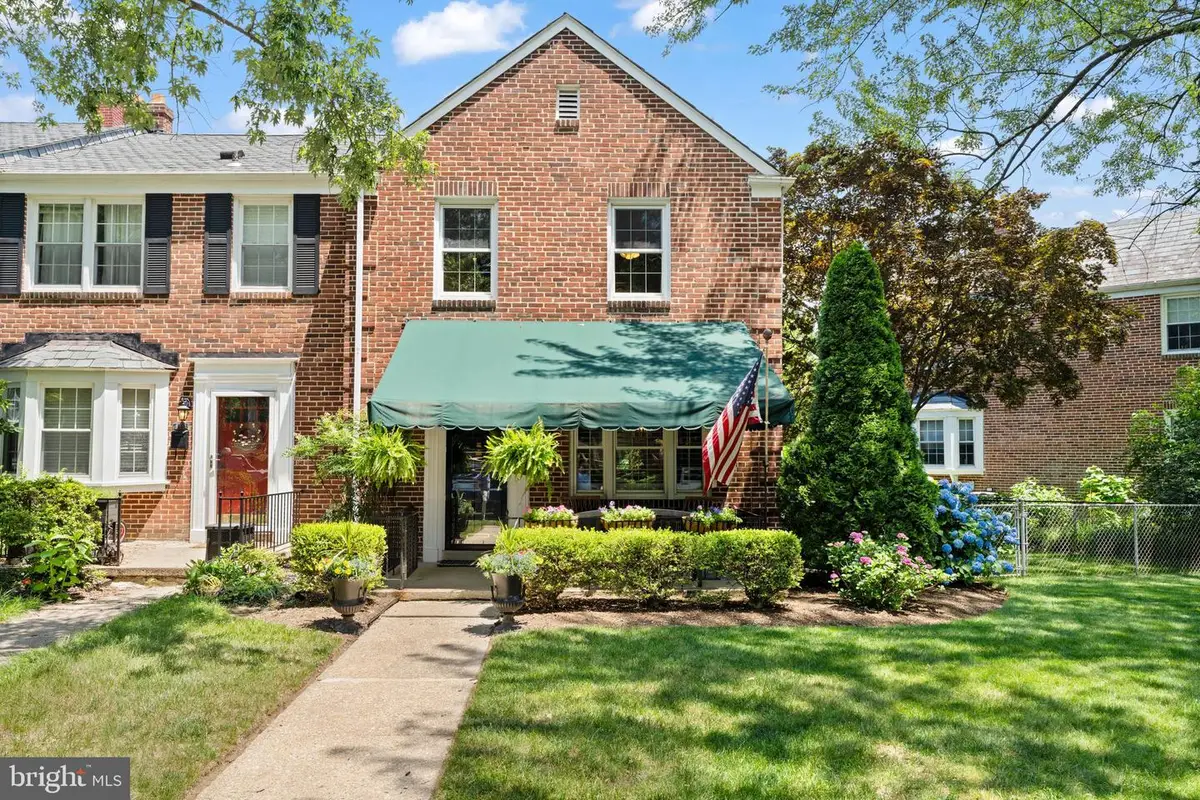 7101 Heathfield Rd, Baltimore, MD 21212 - #1