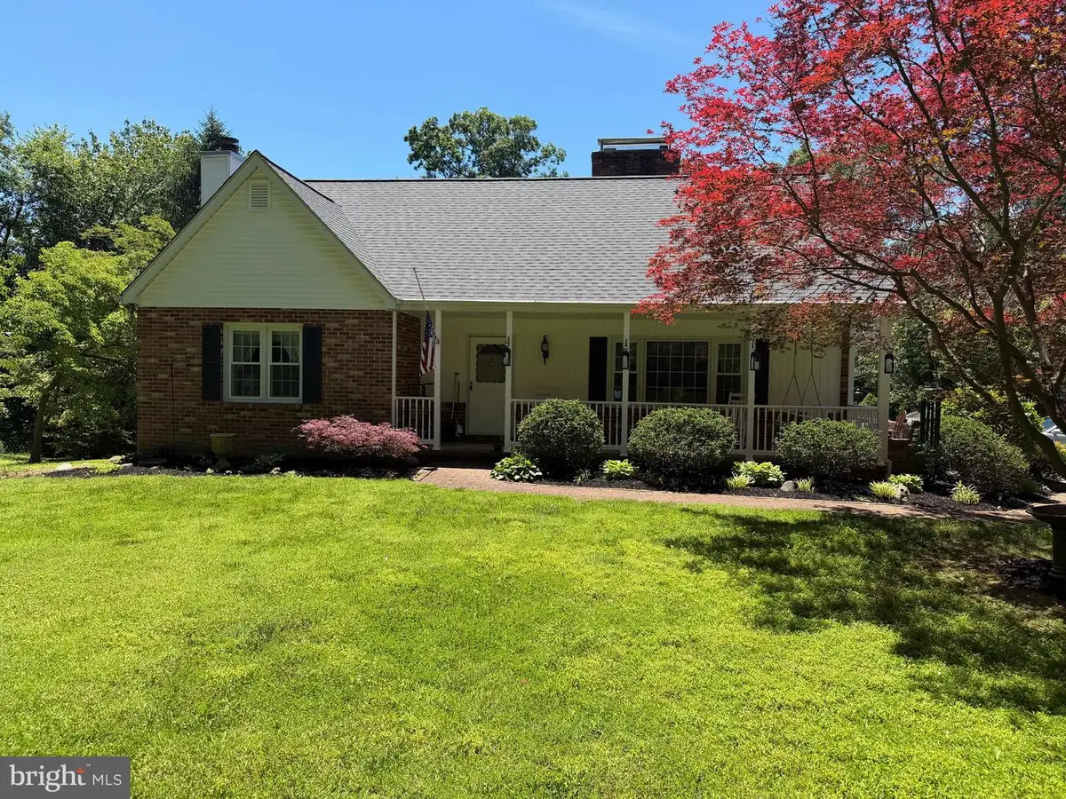 16010 Falls Rd, Sparks Glencoe, MD 21152 - #1