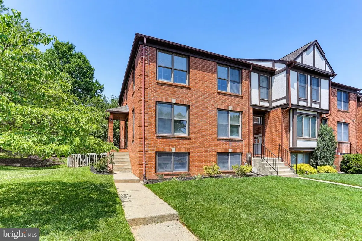 42 Rhodes Pl, Lutherville Timonium, MD 21093 - #1